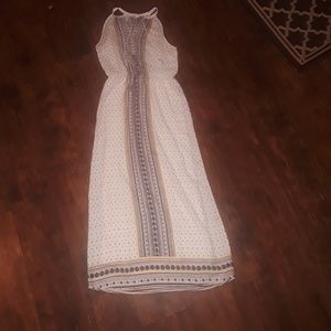 Charming Charlie Sleeveless Maxi dresses